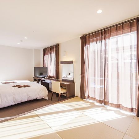 Hana Hotel Fukaya & Spa Buitenkant foto