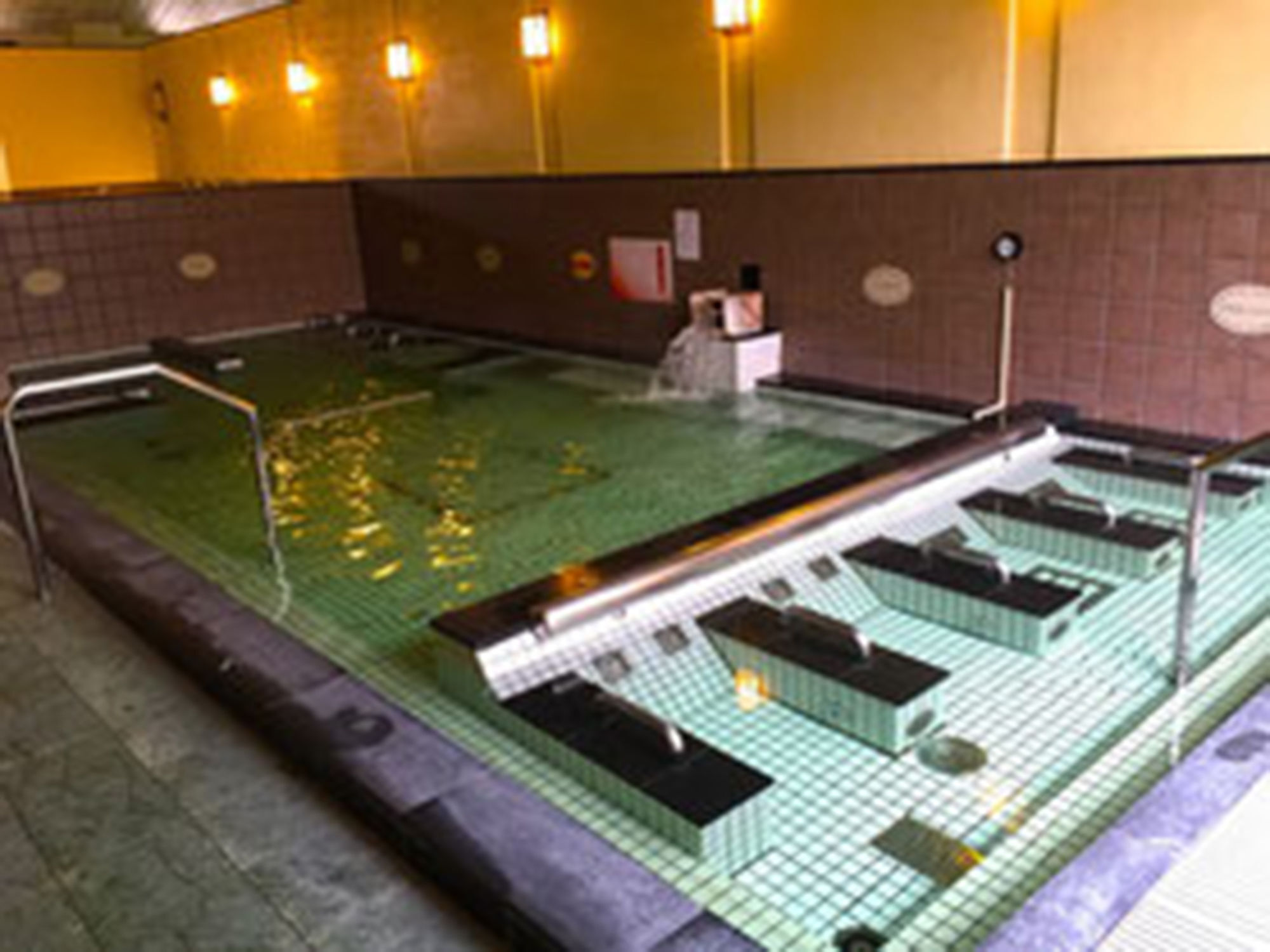 Hana Hotel Fukaya & Spa Buitenkant foto
