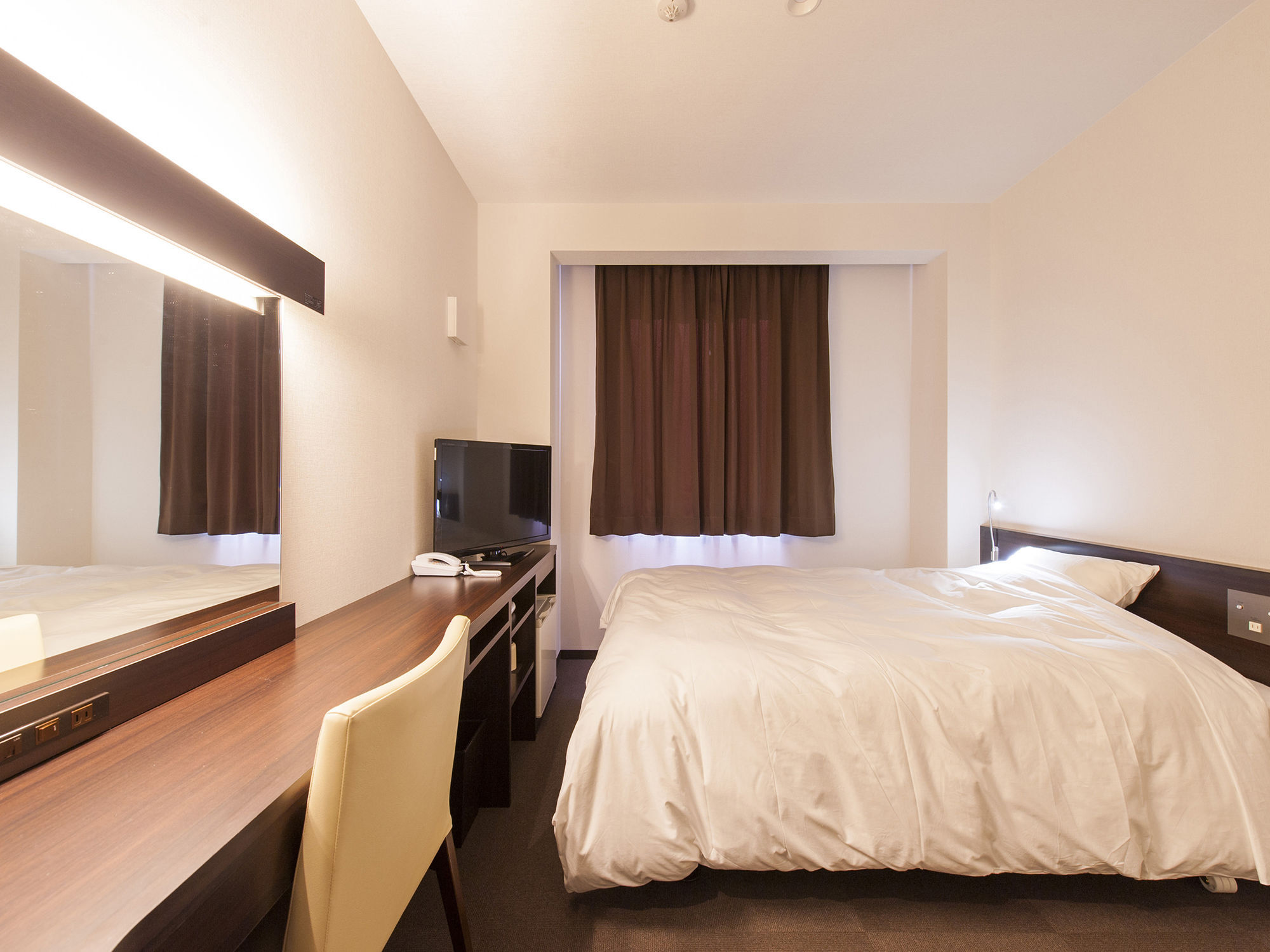 Hana Hotel Fukaya & Spa Buitenkant foto